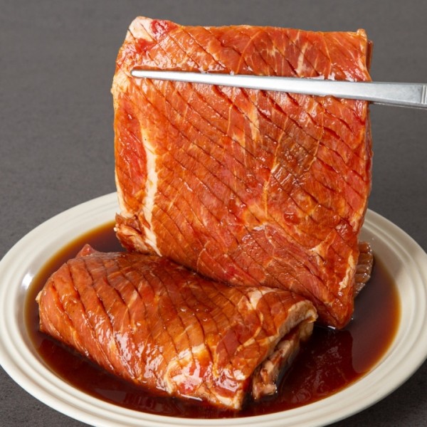 CJ프레시마켓,[원팩쿠캣] 칼집돼지왕구이 700g x 2팩